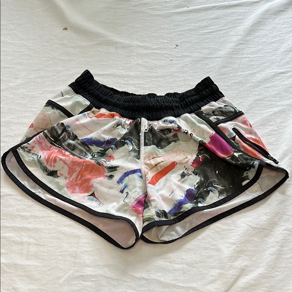 Lululemon Women's Multicolor Athletic Shorts